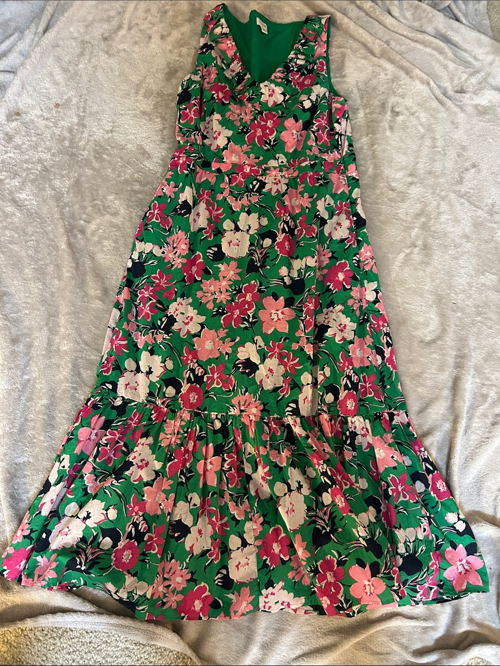 J crew printed v-neck ruffle midi dress